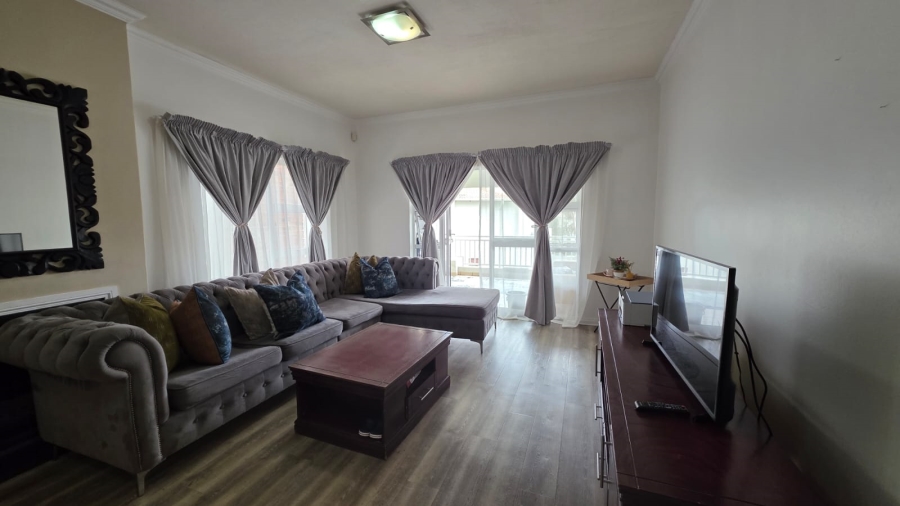 3 Bedroom Property for Sale in Greenstone Hill Gauteng