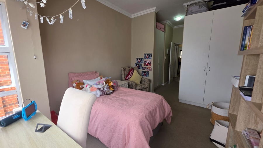 3 Bedroom Property for Sale in Greenstone Hill Gauteng