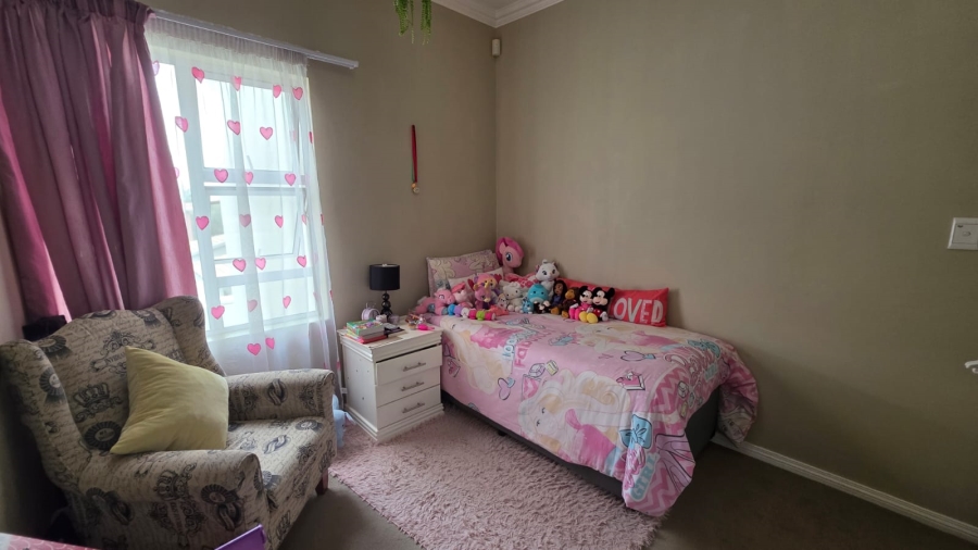 3 Bedroom Property for Sale in Greenstone Hill Gauteng