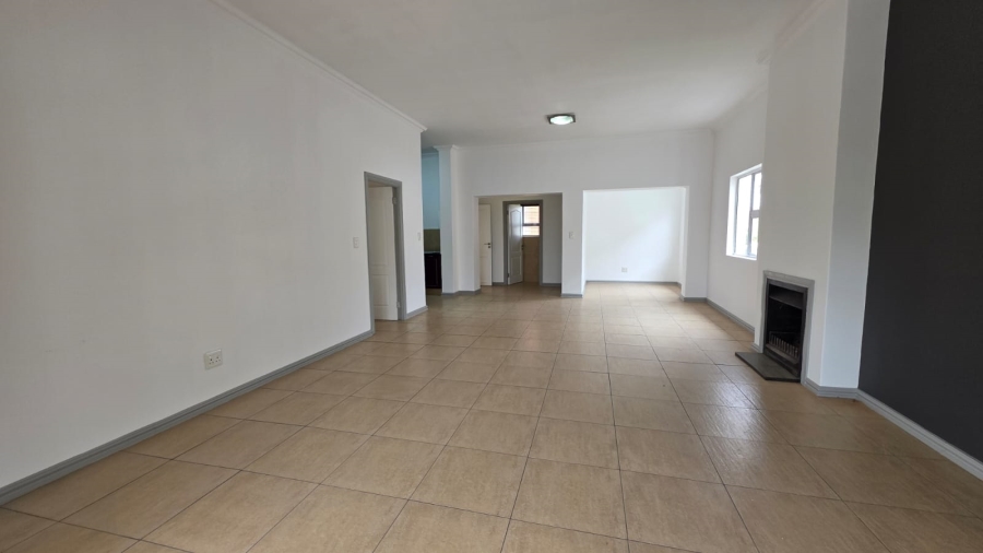 2 Bedroom Property for Sale in Greenstone Hill Gauteng