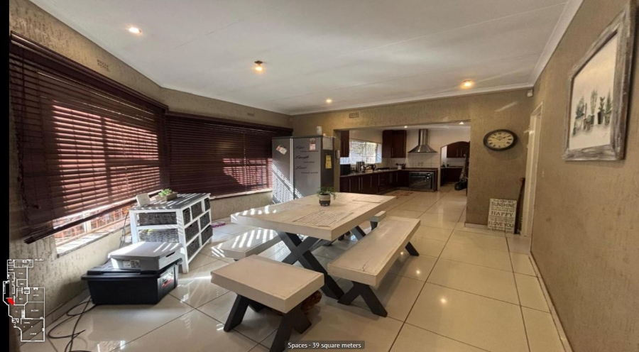 3 Bedroom Property for Sale in Glenvista Gauteng