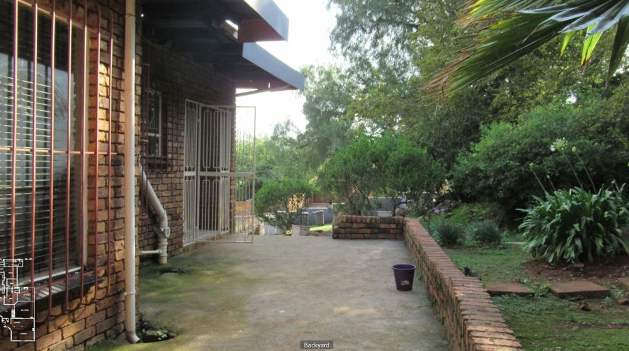 3 Bedroom Property for Sale in Glenvista Gauteng