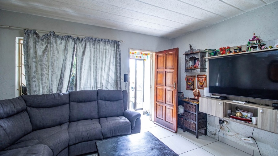 2 Bedroom Property for Sale in Eden Glen Gauteng