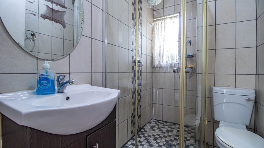 2 Bedroom Property for Sale in Eden Glen Gauteng