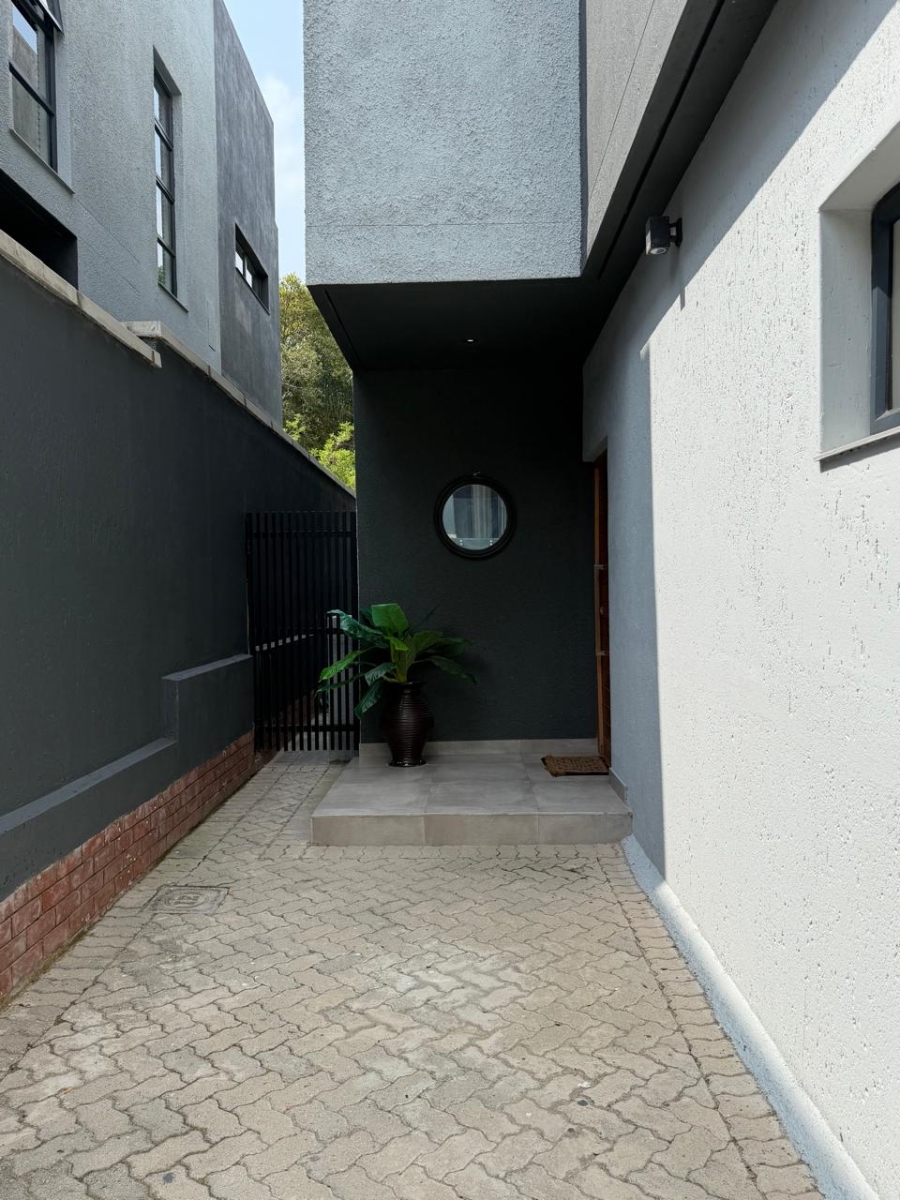 To Let 3 Bedroom Property for Rent in Edenburg Gauteng