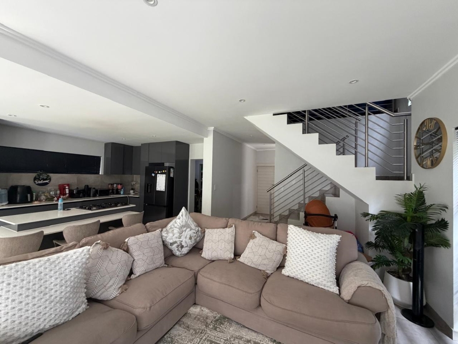 To Let 3 Bedroom Property for Rent in Edenburg Gauteng