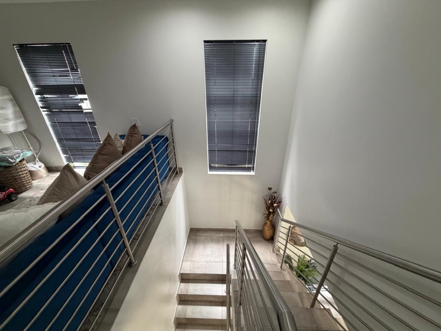 To Let 3 Bedroom Property for Rent in Edenburg Gauteng