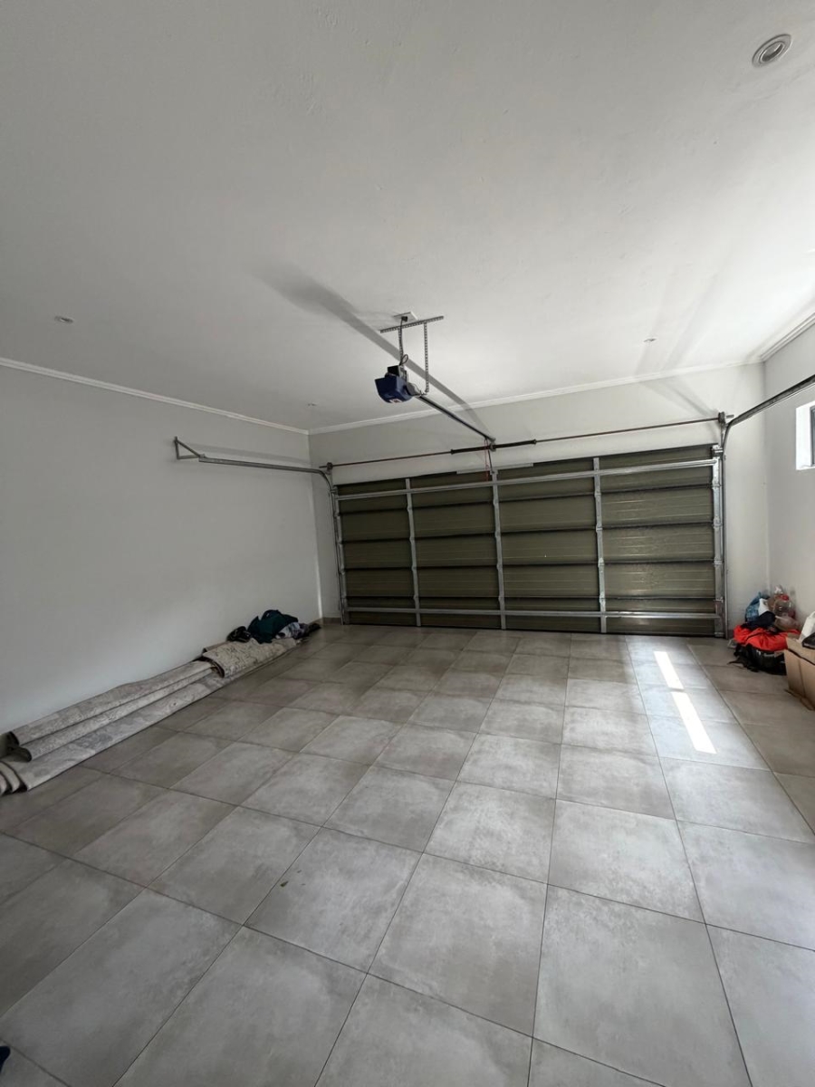 To Let 3 Bedroom Property for Rent in Edenburg Gauteng