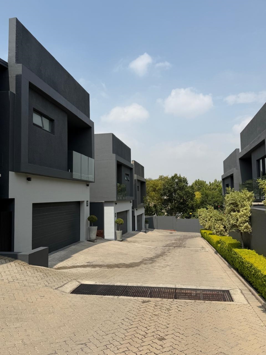 To Let 3 Bedroom Property for Rent in Edenburg Gauteng