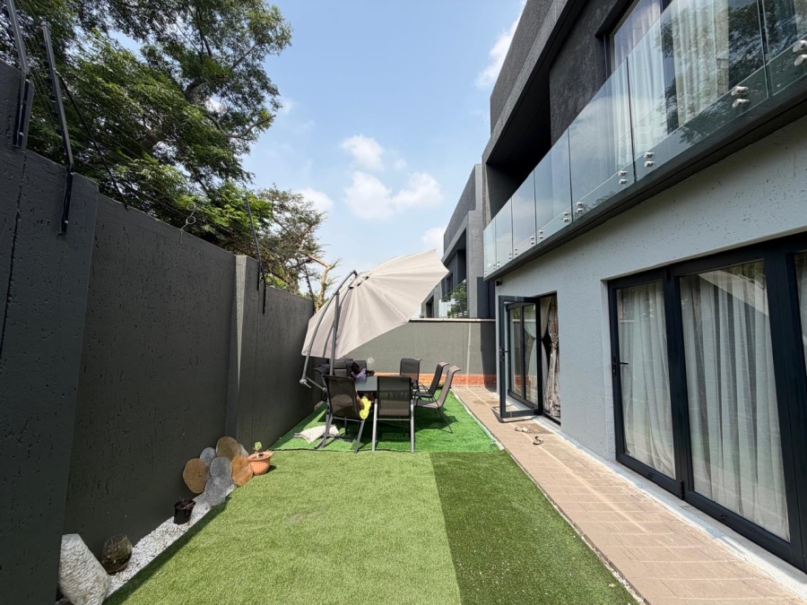 To Let 3 Bedroom Property for Rent in Edenburg Gauteng