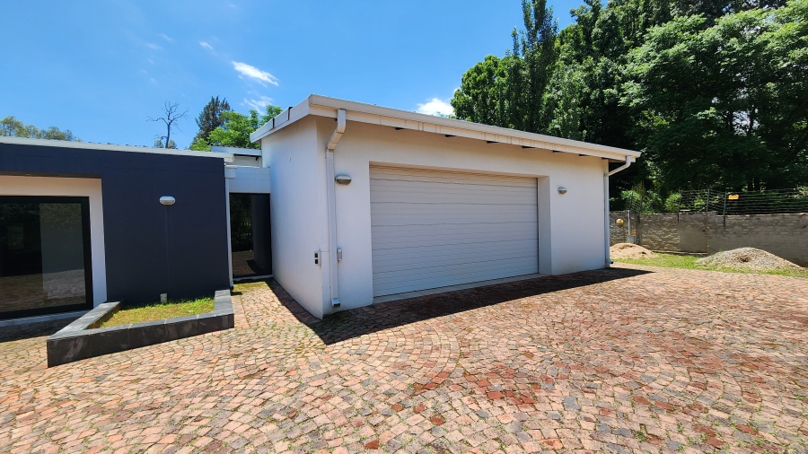 3 Bedroom Property for Sale in Chartwell Gauteng