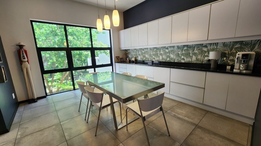 3 Bedroom Property for Sale in Chartwell Gauteng