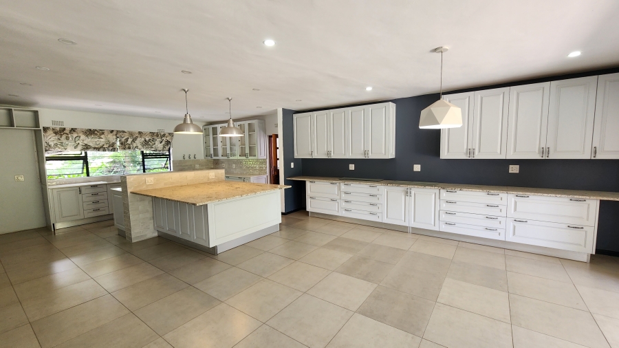 6 Bedroom Property for Sale in Farmall A H Gauteng