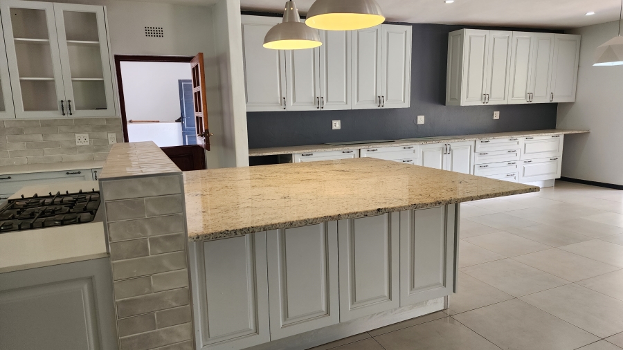 6 Bedroom Property for Sale in Farmall A H Gauteng