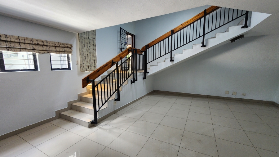 6 Bedroom Property for Sale in Farmall A H Gauteng