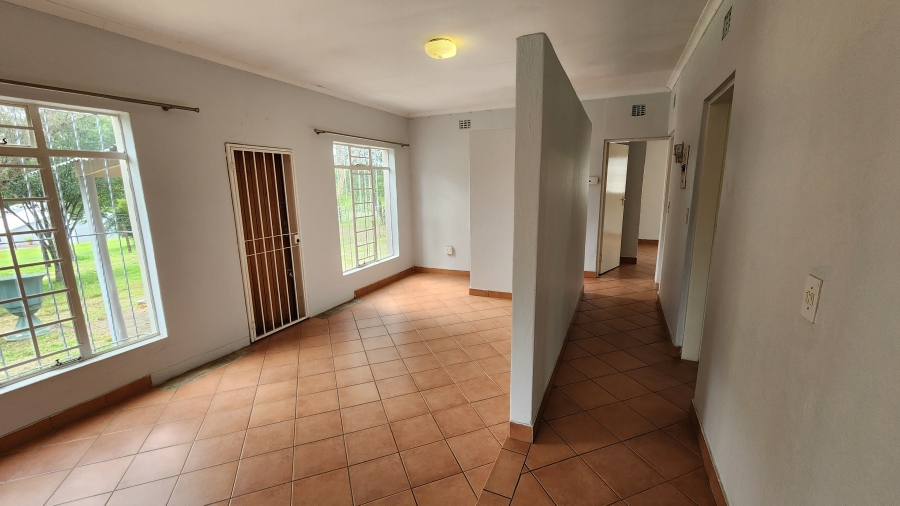 6 Bedroom Property for Sale in Farmall A H Gauteng