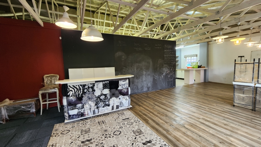 6 Bedroom Property for Sale in Farmall A H Gauteng