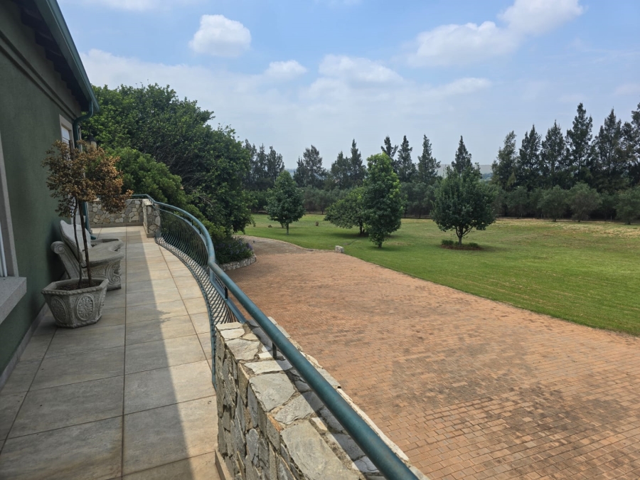 4 Bedroom Property for Sale in Blue Saddle Ranches Gauteng