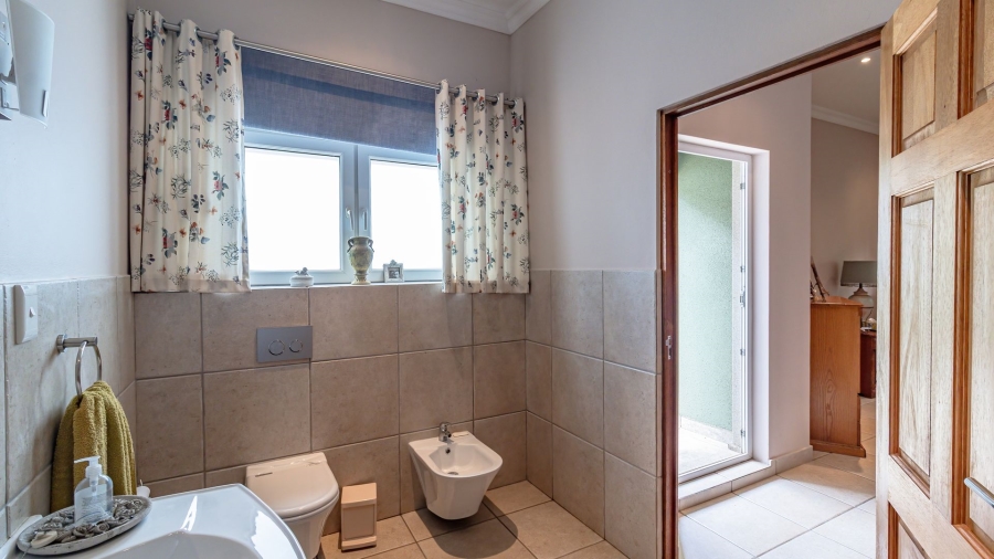 4 Bedroom Property for Sale in Blue Saddle Ranches Gauteng