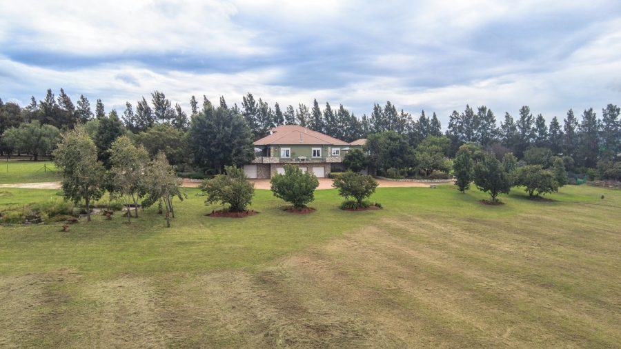 4 Bedroom Property for Sale in Blue Saddle Ranches Gauteng