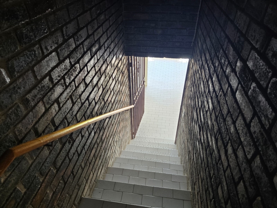 4 Bedroom Property for Sale in Bassonia Gauteng