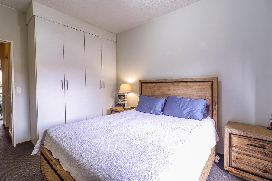 2 Bedroom Property for Sale in Morningside Gauteng