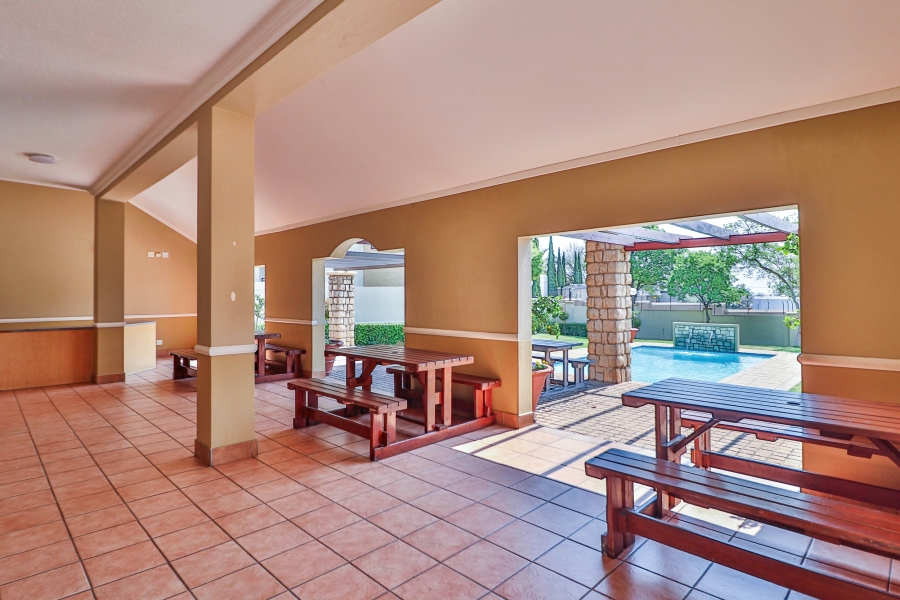 2 Bedroom Property for Sale in Morningside Gauteng