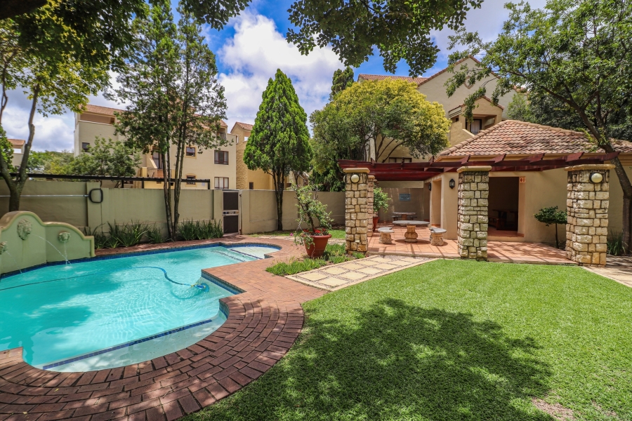 2 Bedroom Property for Sale in Morningside Gauteng