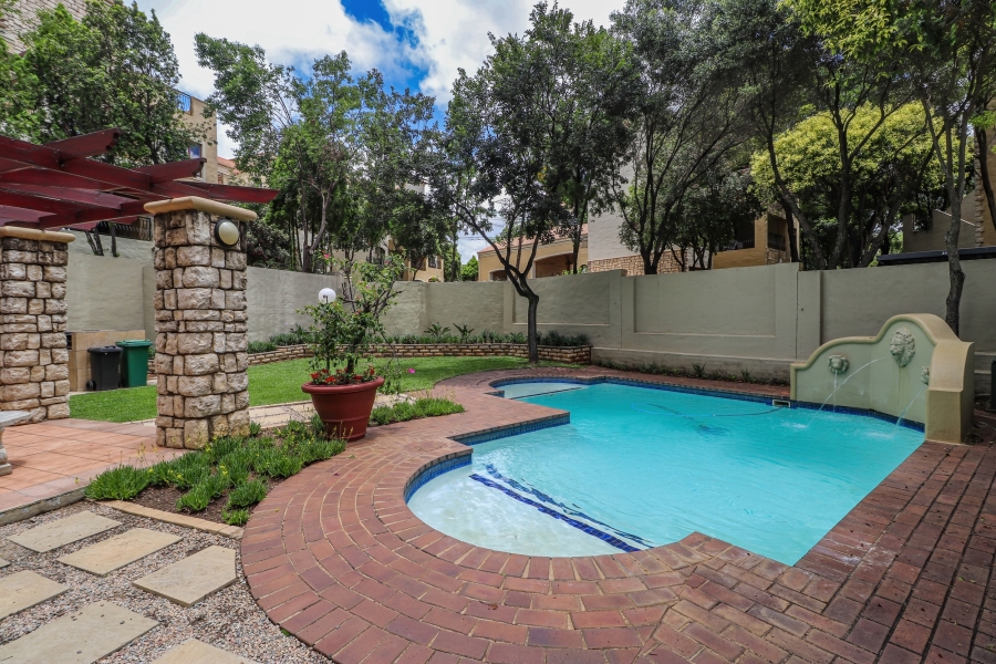 2 Bedroom Property for Sale in Morningside Gauteng