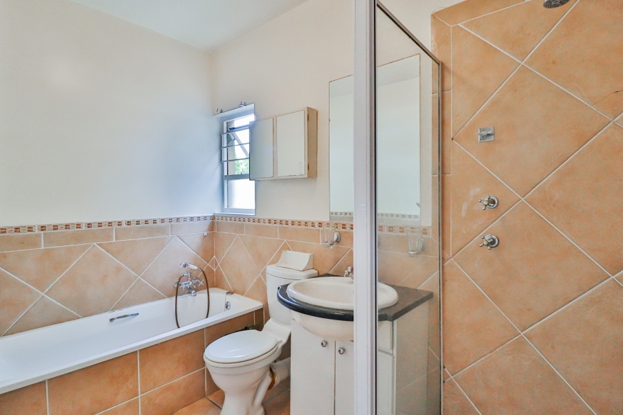 To Let 1 Bedroom Property for Rent in Morningside Gauteng