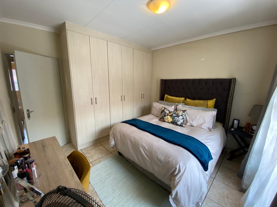 To Let 2 Bedroom Property for Rent in Albemarle Gauteng