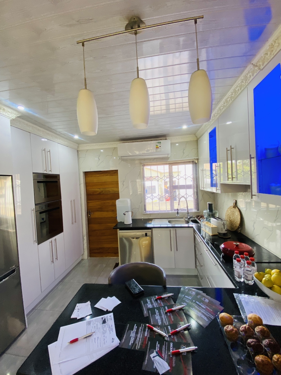 3 Bedroom Property for Sale in Albemarle Gauteng