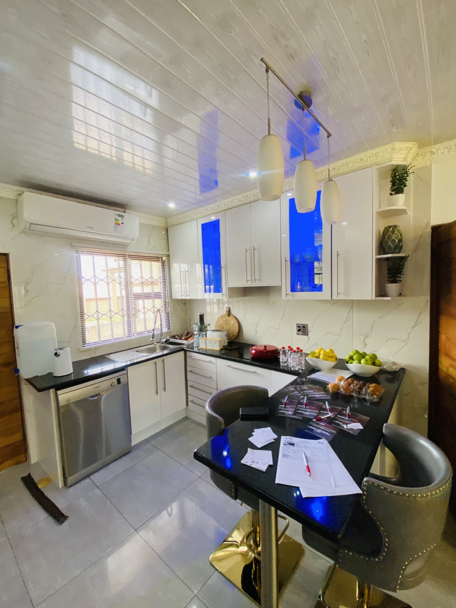 3 Bedroom Property for Sale in Albemarle Gauteng