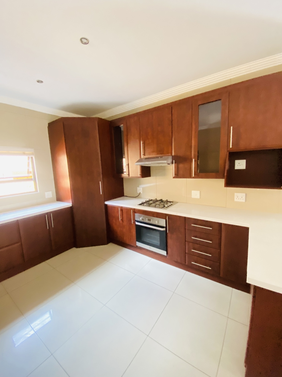 3 Bedroom Property for Sale in New Redruth Gauteng