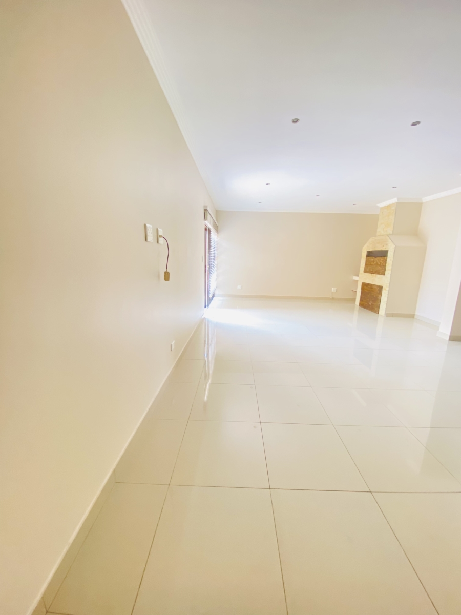 3 Bedroom Property for Sale in New Redruth Gauteng