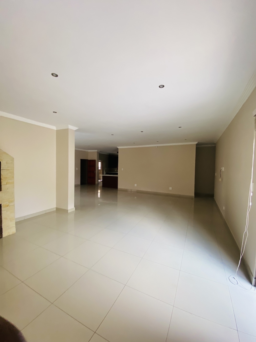 3 Bedroom Property for Sale in New Redruth Gauteng