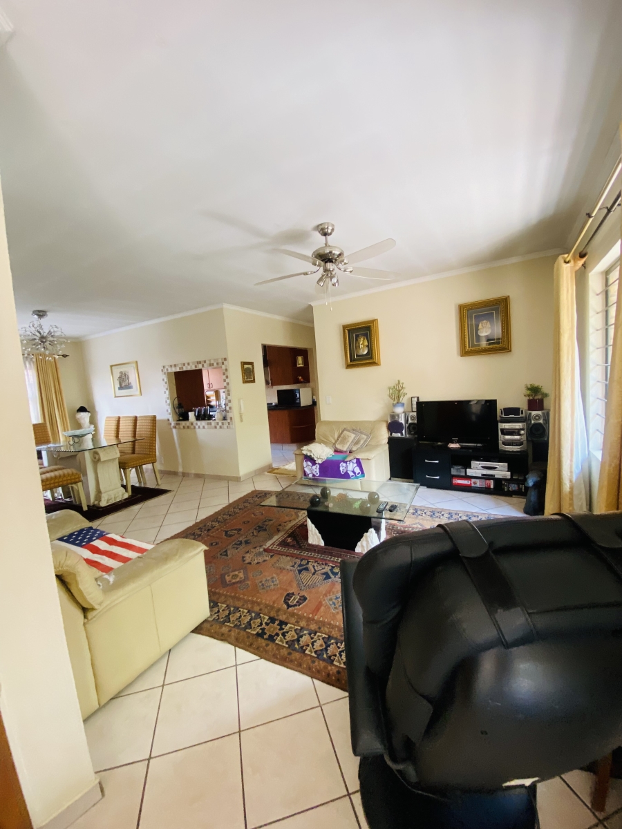 3 Bedroom Property for Sale in New Redruth Gauteng