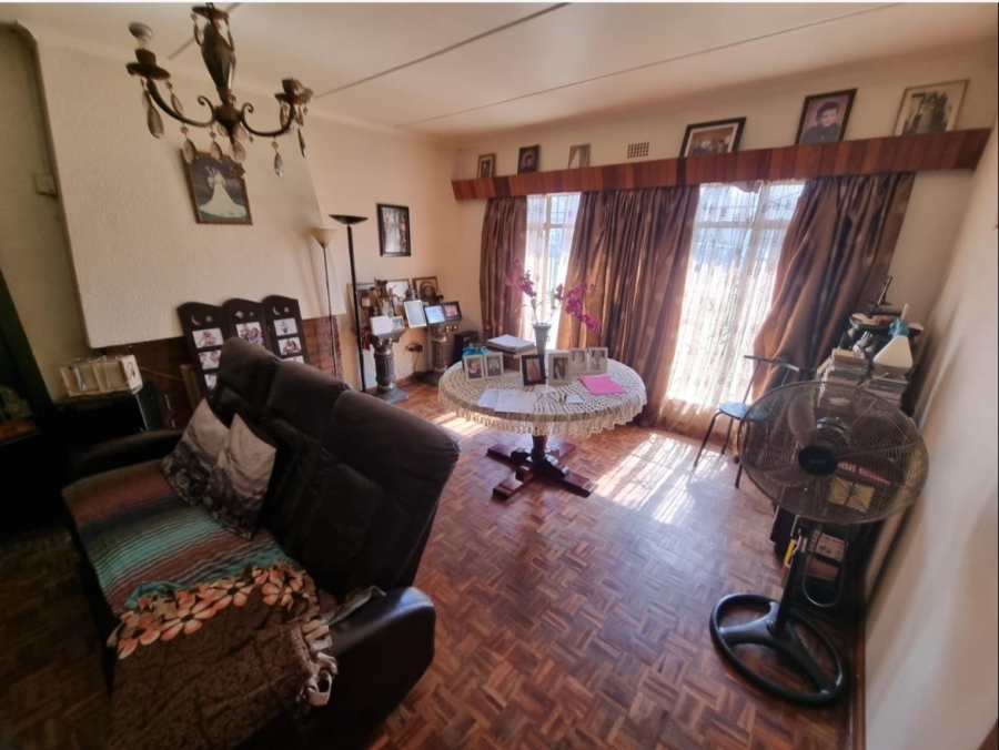 4 Bedroom Property for Sale in Tulisa Park Gauteng