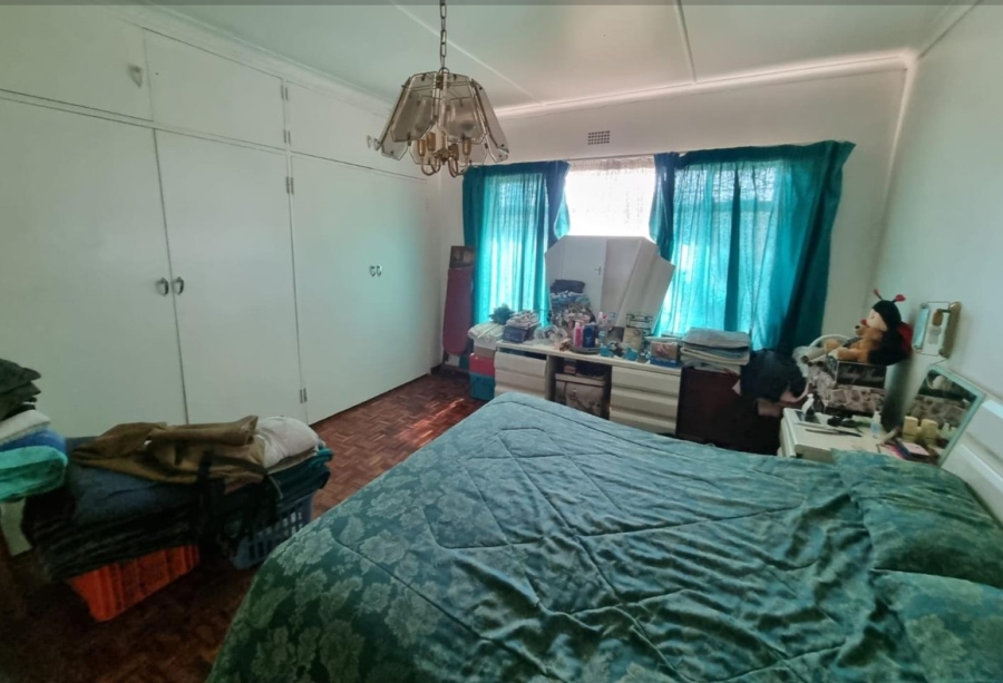 4 Bedroom Property for Sale in Tulisa Park Gauteng