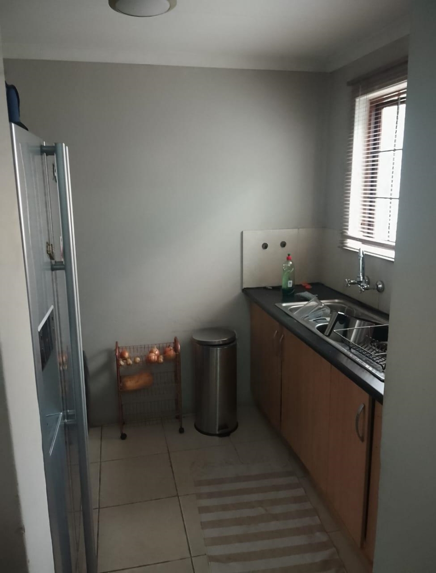 To Let 3 Bedroom Property for Rent in Silver Wood Estate Gauteng