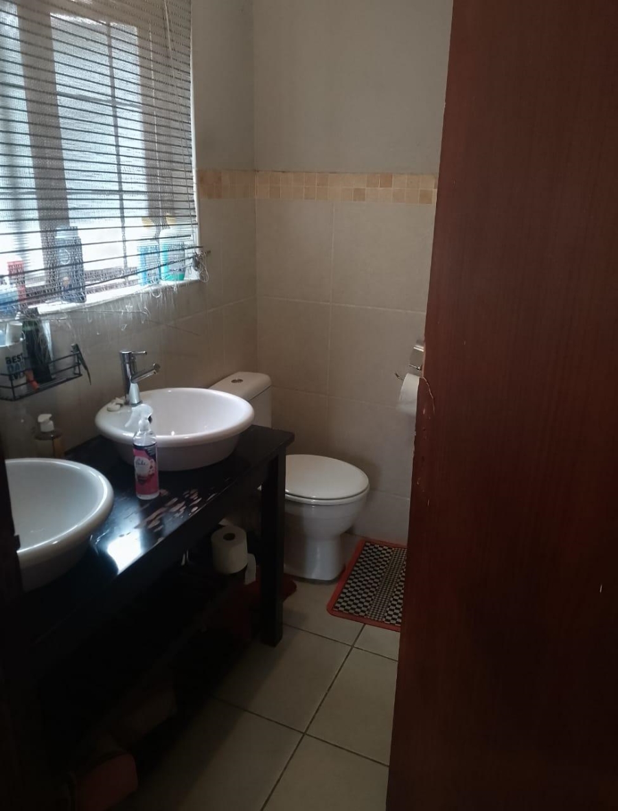 To Let 3 Bedroom Property for Rent in Silver Wood Estate Gauteng