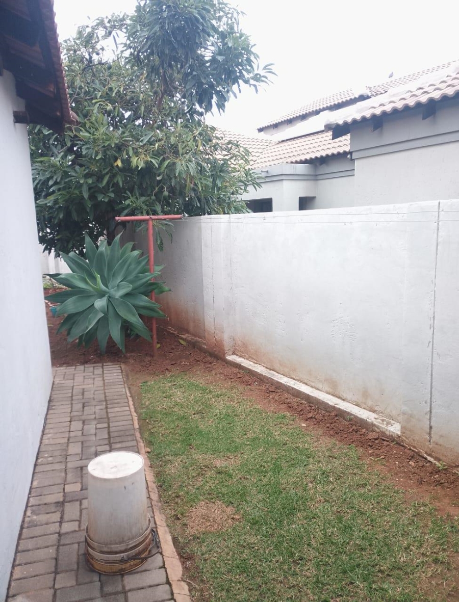 To Let 3 Bedroom Property for Rent in Silver Wood Estate Gauteng
