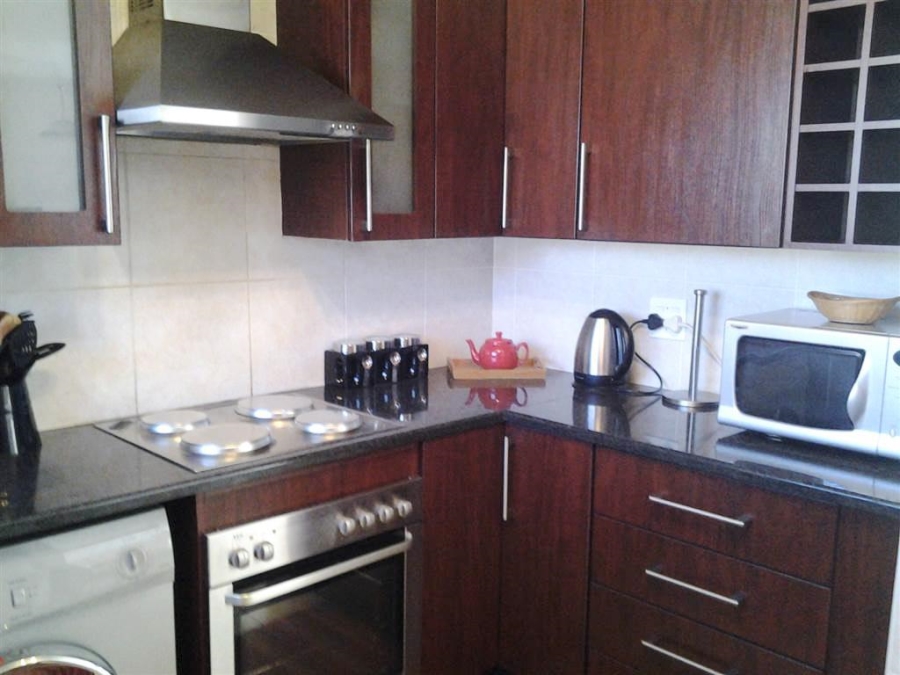 To Let 3 Bedroom Property for Rent in Gallo Manor Gauteng