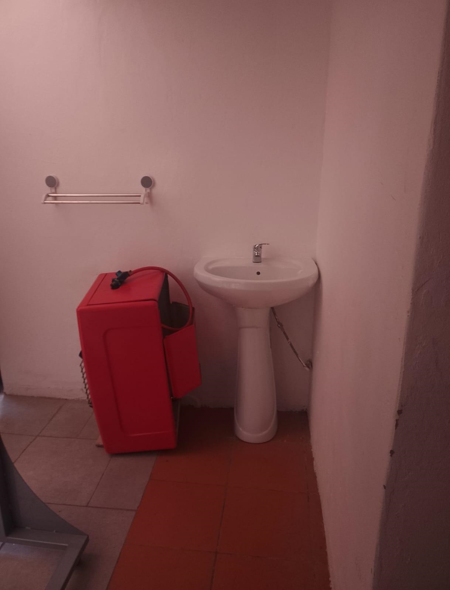 To Let 1 Bedroom Property for Rent in Wierda Park Gauteng