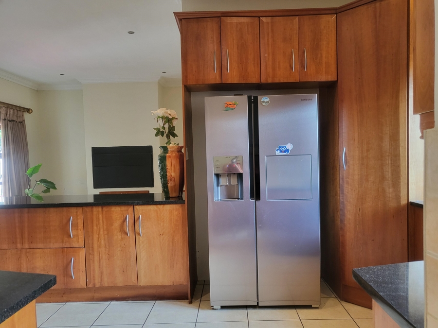 4 Bedroom Property for Sale in Raslouw Gauteng