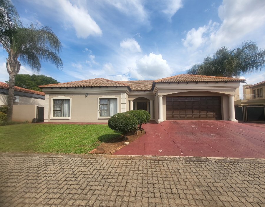 4 Bedroom Property for Sale in Raslouw Gauteng