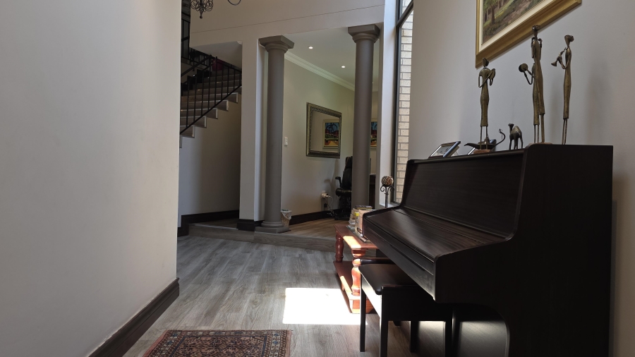 4 Bedroom Property for Sale in Eldo Glen Gauteng