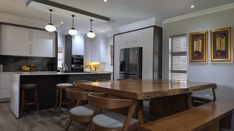 4 Bedroom Property for Sale in Eldo Glen Gauteng