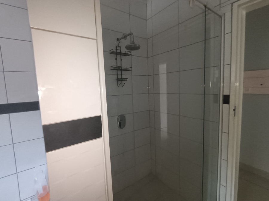 3 Bedroom Property for Sale in Olifantsfontein Gauteng