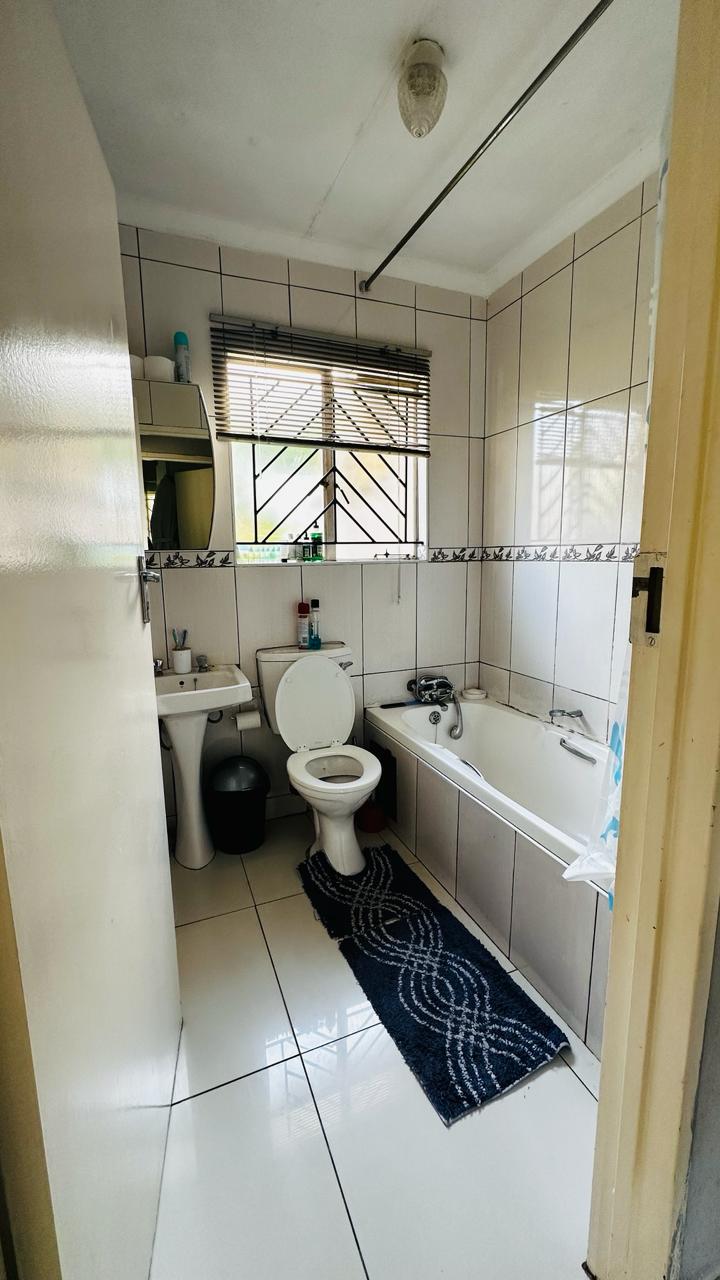 3 Bedroom Property for Sale in Country View Gauteng